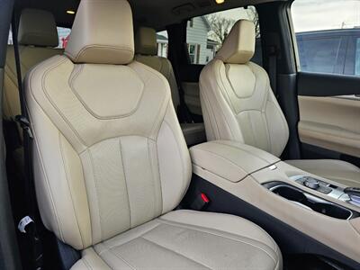2023 INFINITI QX60 LUXE   - Photo 13 - De Pere, WI 54115