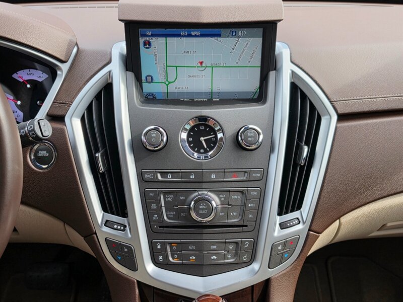 2011 Cadillac SRX Luxury - Photo 8 - De Pere, WI 54115