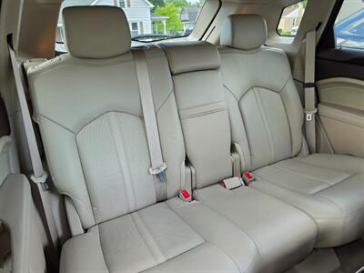 2011 Cadillac SRX Luxury - Photo 16 - De Pere, WI 54115