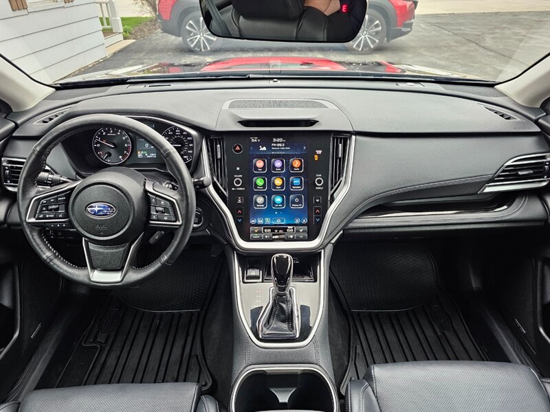 2023 Subaru Outback Limited - Photo 5 - De Pere, WI 54115