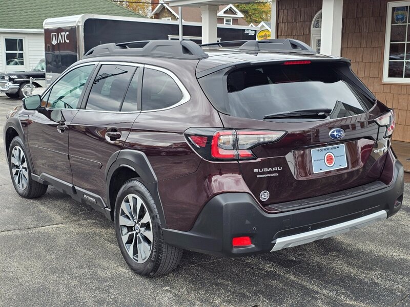 2023 Subaru Outback Limited - Photo 23 - De Pere, WI 54115