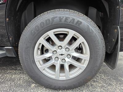 2012 GMC Yukon XL SLT 1500   - Photo 37 - De Pere, WI 54115