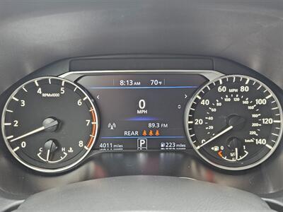 2024 Nissan Altima 2.5 SV   - Photo 6 - De Pere, WI 54115