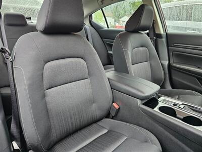 2024 Nissan Altima 2.5 SV   - Photo 12 - De Pere, WI 54115
