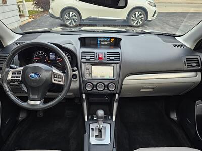 2014 Subaru Forester 2.5i Touring   - Photo 6 - De Pere, WI 54115