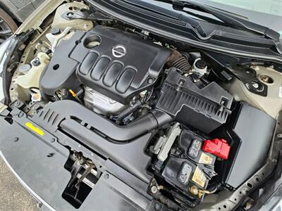 2011 Nissan Altima 2.5 S   - Photo 33 - De Pere, WI 54115