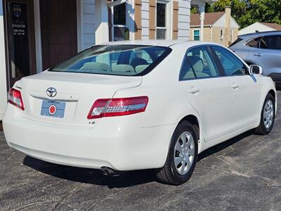 2010 Toyota Camry LE   - Photo 21 - De Pere, WI 54115