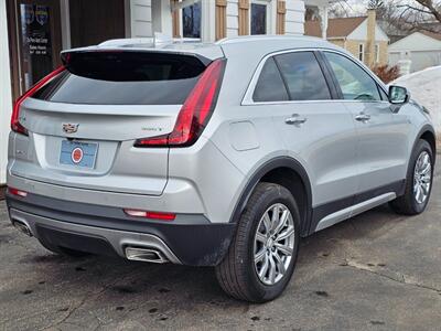 2022 Cadillac XT4 Premium Luxury   - Photo 23 - De Pere, WI 54115