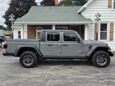 2022 Jeep Gladiator Rubicon   - Photo 2 - De Pere, WI 54115