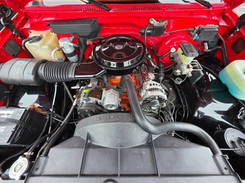 1992 Chevrolet C1500 - Photo 19 - De Pere, WI 54115