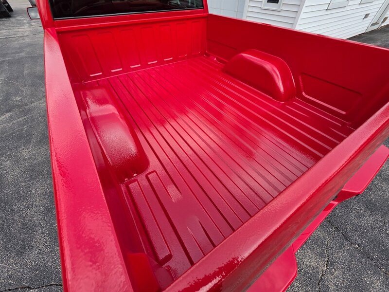 1992 Chevrolet C1500 - Photo 48 - De Pere, WI 54115