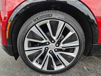 2024 Cadillac LYRIQ Luxury 3   - Photo 42 - De Pere, WI 54115