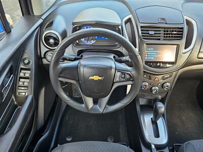 2015 Chevrolet Trax LS   - Photo 5 - De Pere, WI 54115