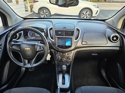 2015 Chevrolet Trax LS   - Photo 4 - De Pere, WI 54115