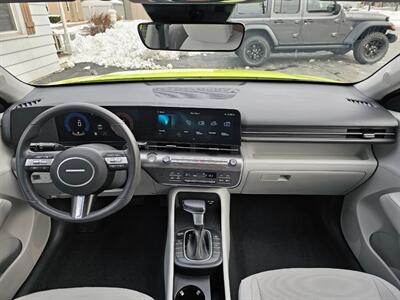 2024 Hyundai Kona SEL   - Photo 4 - De Pere, WI 54115