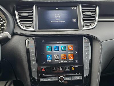 2025 INFINITI QX50 LUXE   - Photo 8 - De Pere, WI 54115
