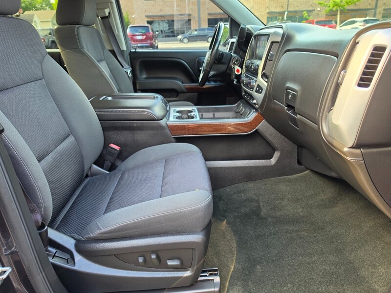 2015 GMC Sierra 1500 SLE - Photo 5 - De Pere, WI 54115