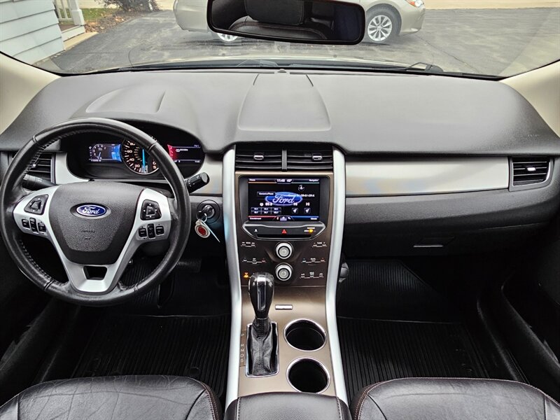 2013 Ford Edge SEL - Photo 6 - De Pere, WI 54115