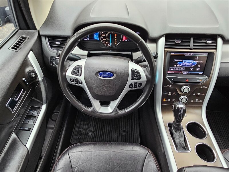 2013 Ford Edge SEL - Photo 7 - De Pere, WI 54115