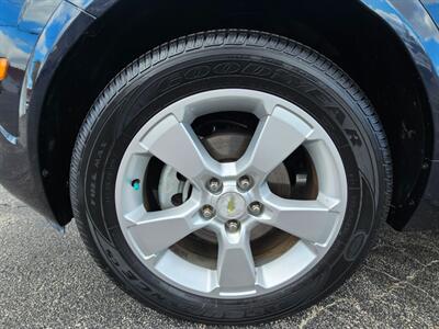 2014 Chevrolet Captiva Sport LT   - Photo 25 - De Pere, WI 54115