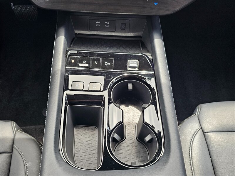 2025 Nissan Murano SL - Photo 10 - De Pere, WI 54115