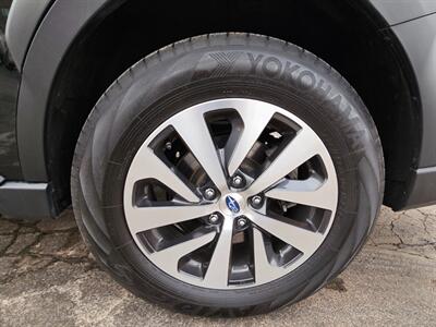 2023 Subaru Outback Premium   - Photo 38 - De Pere, WI 54115