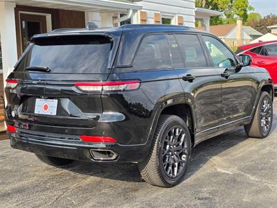 2024 Jeep Grand Cherokee Summit Reserve   - Photo 26 - De Pere, WI 54115