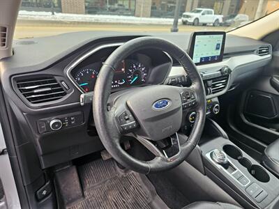 2020 Ford Escape SEL   - Photo 27 - De Pere, WI 54115