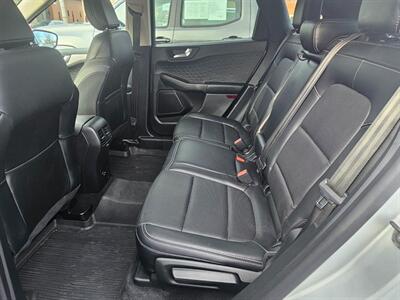 2020 Ford Escape SEL   - Photo 12 - De Pere, WI 54115