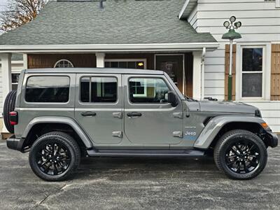 2021 Jeep Wrangler Unlimited Sahara 4xe   - Photo 2 - De Pere, WI 54115