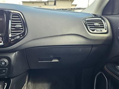 2019 Jeep Compass Limited   - Photo 28 - De Pere, WI 54115