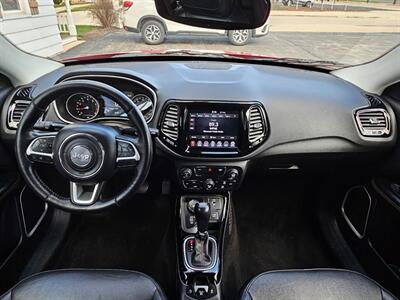 2019 Jeep Compass Limited   - Photo 4 - De Pere, WI 54115