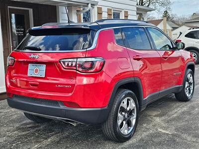 2019 Jeep Compass Limited   - Photo 24 - De Pere, WI 54115