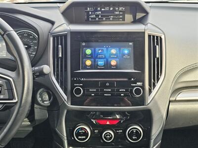 2023 Subaru Forester Premium   - Photo 8 - De Pere, WI 54115