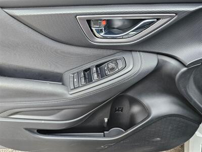 2023 Subaru Forester Premium   - Photo 19 - De Pere, WI 54115
