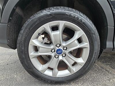 2015 Ford Escape Titanium   - Photo 41 - De Pere, WI 54115