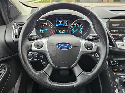 2015 Ford Escape Titanium   - Photo 6 - De Pere, WI 54115