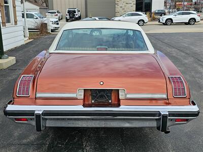 1974 Pontiac Le Mans Luxury   - Photo 7 - De Pere, WI 54115