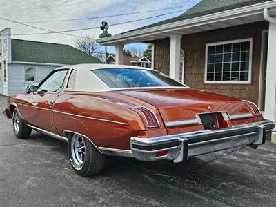 1974 Pontiac Le Mans Luxury   - Photo 6 - De Pere, WI 54115