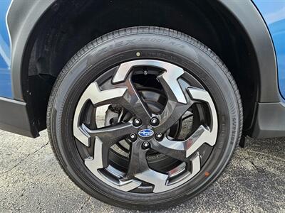 2023 Subaru Crosstrek Limited   - Photo 24 - De Pere, WI 54115