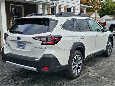 2024 Subaru Outback Limited   - Photo 26 - De Pere, WI 54115