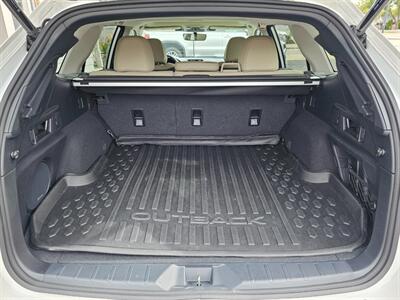 2024 Subaru Outback Limited   - Photo 18 - De Pere, WI 54115