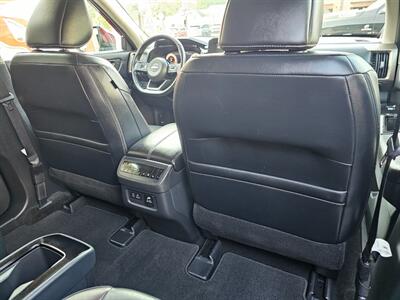 2023 Nissan Pathfinder Platinum   - Photo 26 - De Pere, WI 54115