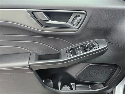 2023 Ford Escape Active   - Photo 19 - De Pere, WI 54115