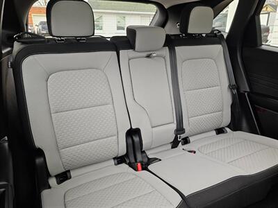2023 Ford Escape Active   - Photo 16 - De Pere, WI 54115
