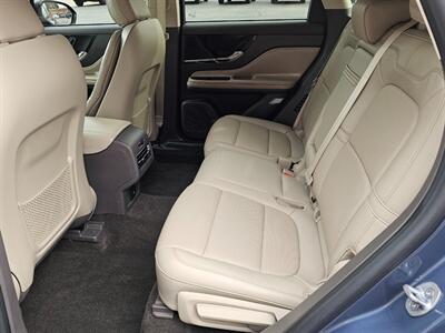 2022 Lincoln Corsair Standard   - Photo 16 - De Pere, WI 54115