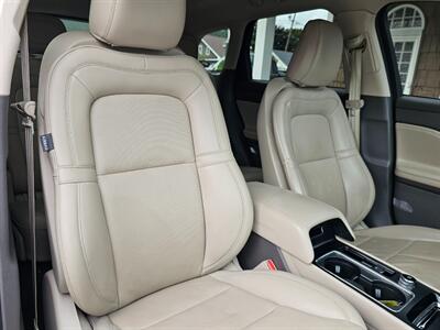 2022 Lincoln Corsair Standard   - Photo 32 - De Pere, WI 54115