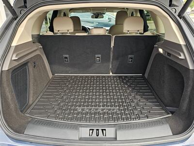 2022 Lincoln Corsair Standard   - Photo 17 - De Pere, WI 54115