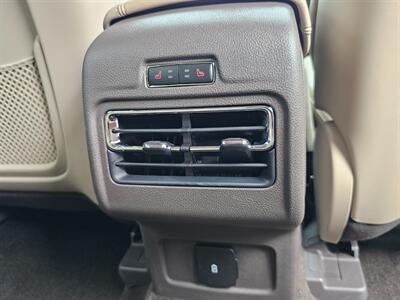 2022 Lincoln Corsair Standard   - Photo 34 - De Pere, WI 54115