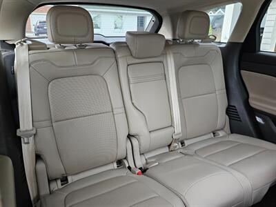 2022 Lincoln Corsair Standard   - Photo 15 - De Pere, WI 54115